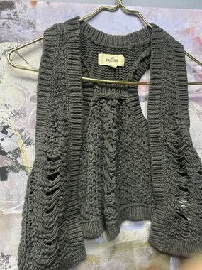 Y2K Razorback gray Hollister open front cropped cardigan